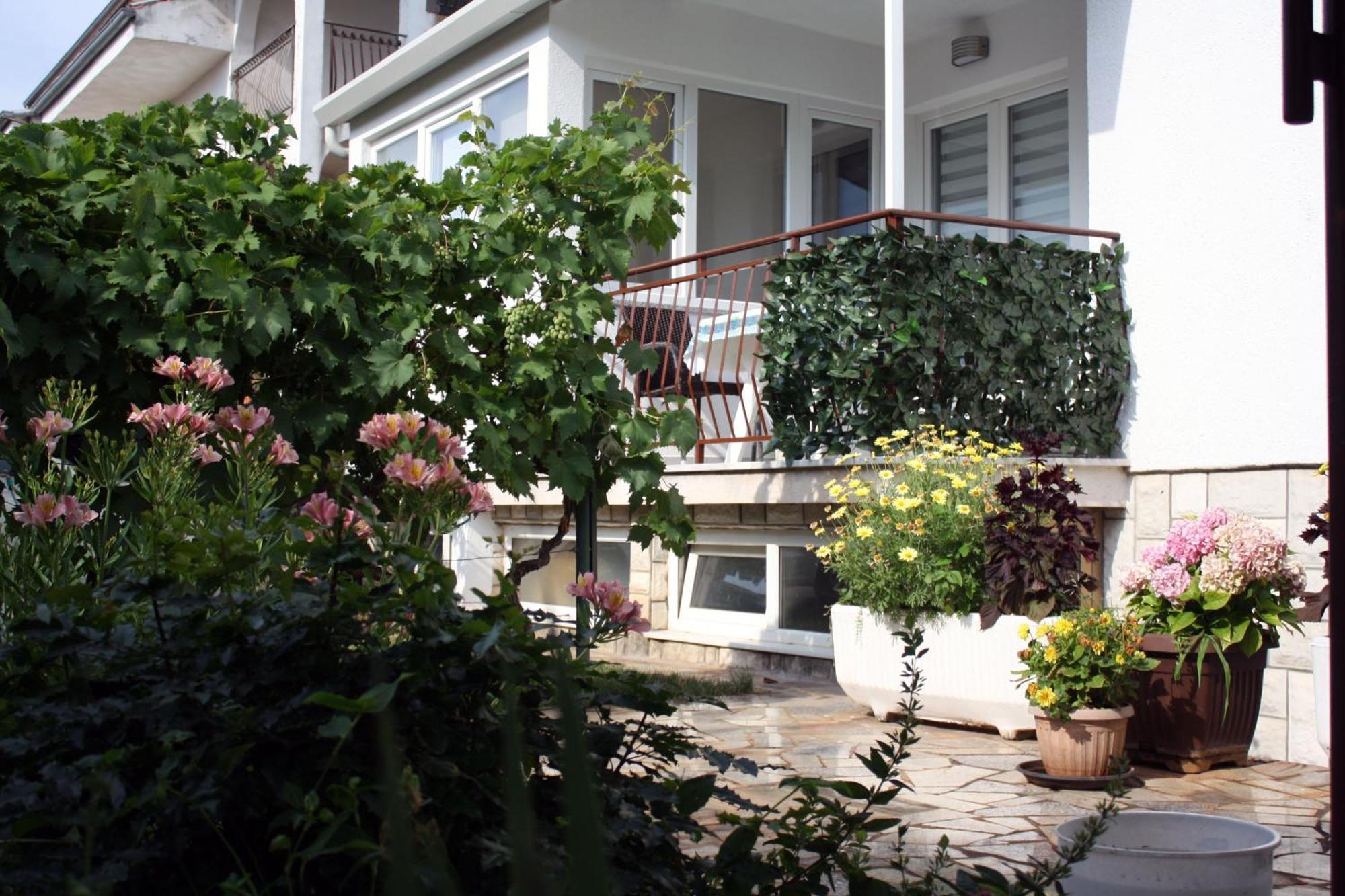 Apartment Vera Umag Eksteriør bilde