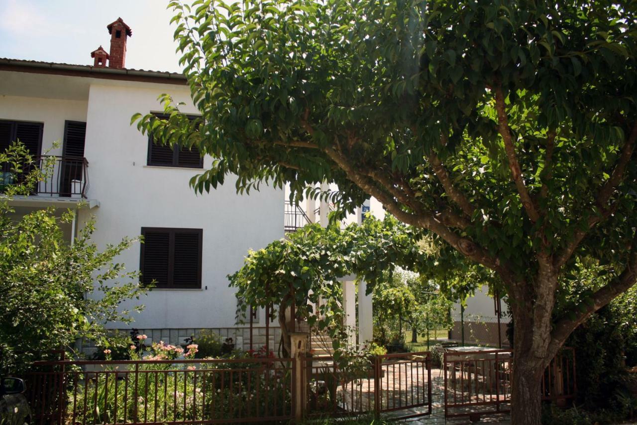 Apartment Vera Umag Eksteriør bilde